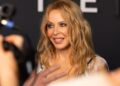 A última música de Kylie Minogue, 'Light Up', já foi lançada