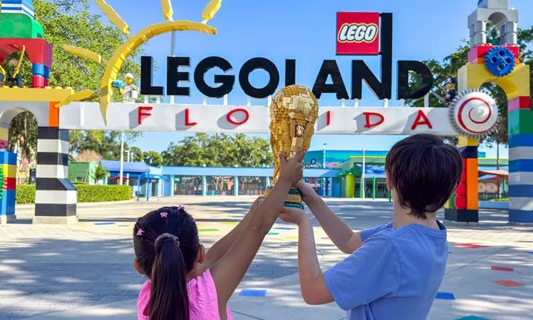 Acordos entre Disney e Universal atraem viajantes da Copa do Mundo além dos jogos de Miami
