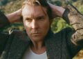 Alex Cameron anuncia novo álbum ‘Late To Set’, compartilha single