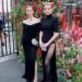 Amelia Spencer canaliza o 'vestido de vingança' da princesa Diana no Chelsea Flower Show