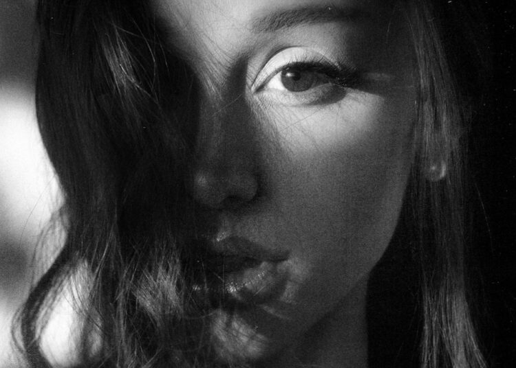 Ariana Grande diz que ‘mal tentou’ em possível letra de nova música