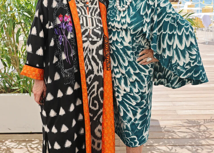 As Grandes Damas: Joan Collins e Isabella Rossellini trazem a antiga aula de Hollywood para Cannes