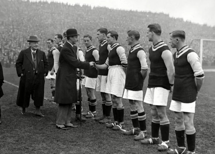 As celebrações do Príncipe William dão continuidade aos 102 anos de apoio real ao Aston Villa