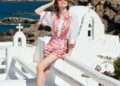 As sandálias alpercatas de Lily Collins dão adeus a 'Emily In Paris'