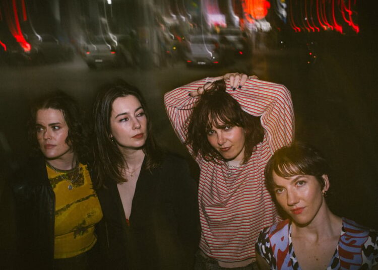 Body Type anuncia terceiro álbum e compartilha novo single ‘Mulberry’