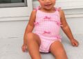 Brittany Mahomes emociona-se com os cachos loiros da filha Golden