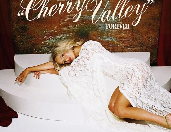 Carter Faith expande 'Cherry Valley' indicada pela ACM com cinco novas músicas na edição Deluxe