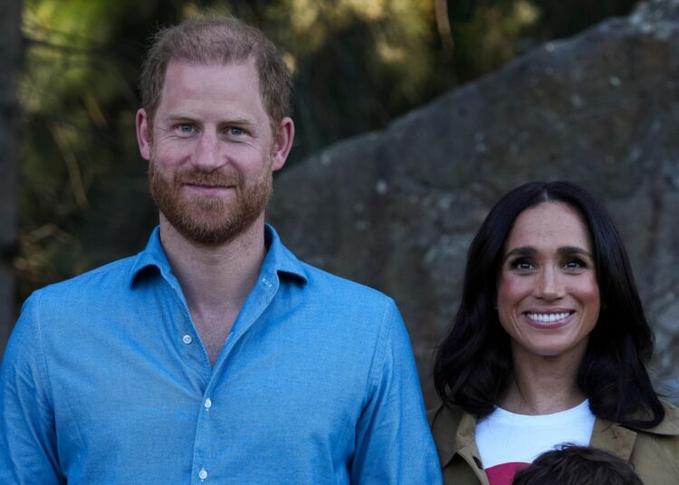 Chefe da comédia da BBC, Jon Petrie, sobre Príncipe Harry, 'Amandaland', SNL UK '