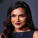 Como Mindy Kaling se sente sobre a perda de peso sendo ‘examinada’