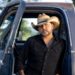 Crítica: O novo álbum de Jason Aldean, 'Songs For Us', é o melhor em uma década