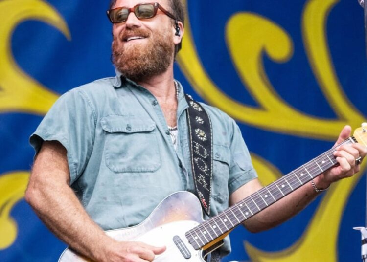 Dan Auerbach sobre como o luto alimentou o novo álbum do Black Keys