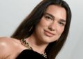 Dua Lipa processa Samsung em US$ 15 milhões por supostamente usar sua imagem em embalagens de TV
