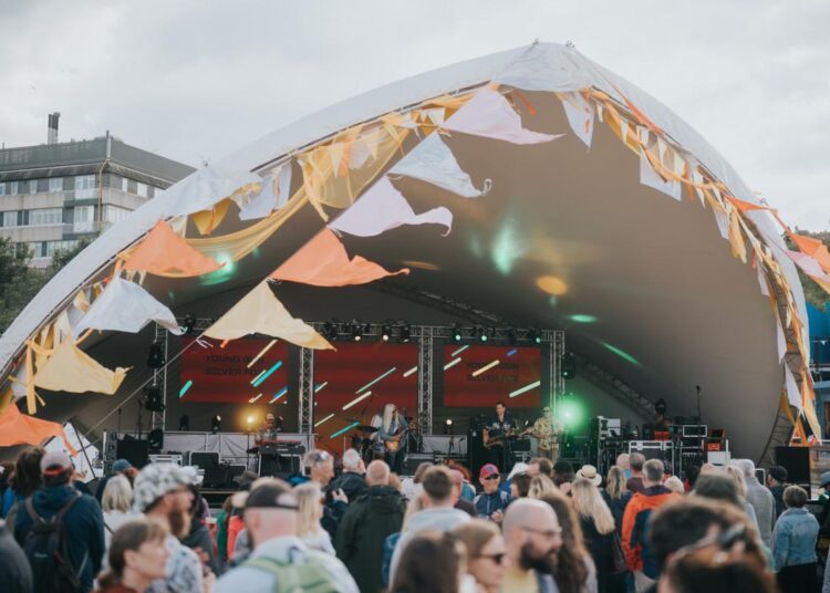 Enorme festival de música de praia entre os principais eventos de junho de Suffolk