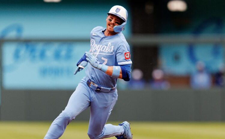 Escolhas de acessórios do Tigers vs Royals para o beisebol de domingo à noite