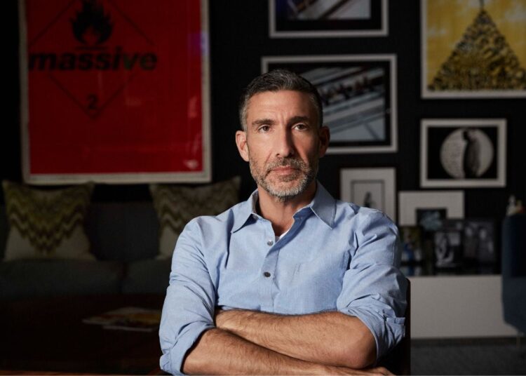 Ex-chefe da Universal Music se junta à LW Entertainment