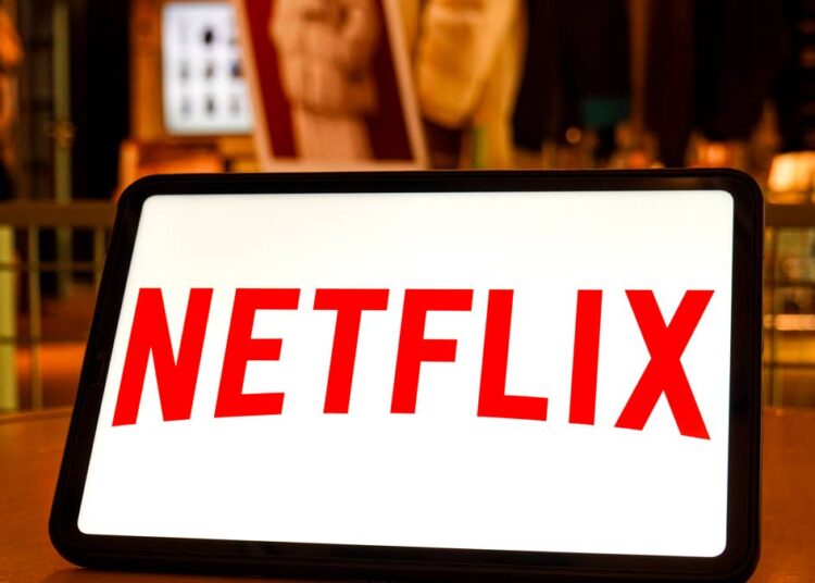'Funny People' chegando à Netflix anos após o fracasso nas bilheterias