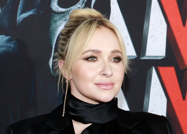 Hayden Panettiere diz que ser preparado como estrela infantil gerou vício