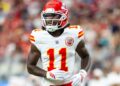 Jalen Royals e 4 recebedores com mais a ganhar nos OTAs do Kansas City Chiefs, minicamp obrigatório com a ausência de Rashee Rice