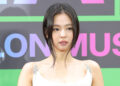 Jennie leva para casa 20 bilhões de won da autofundada OA Entertainment em dois anos