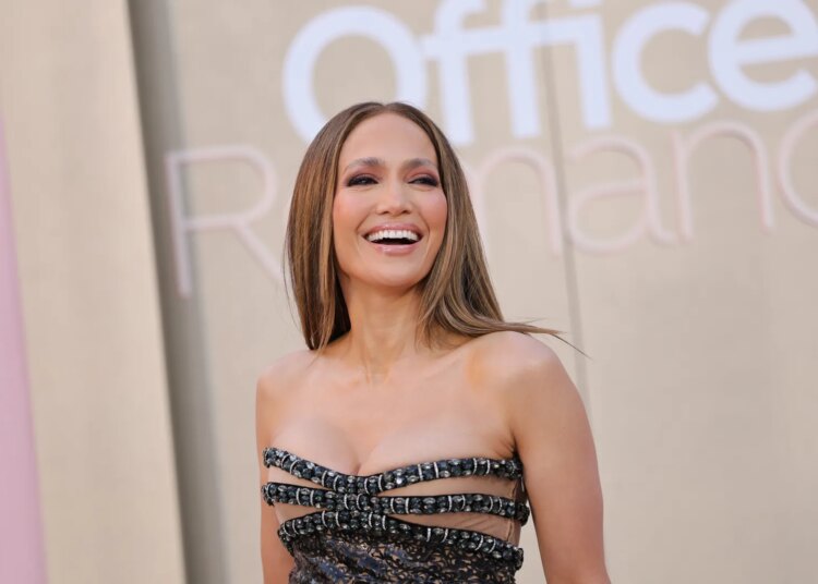 Jennifer Lopez tem absolutamente zero interesse em namorar