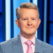Ken Jennings faz um movimento emocional inspirado por Alex Trebek