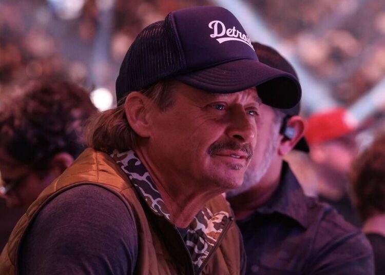 Kid Rock desperta indignação com vídeo de Pete Hegseth em festival – Celebrity News – Entretenimento