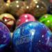 Lucky Strike Entertainment foi atingida com terno de monopólio na pista de boliche