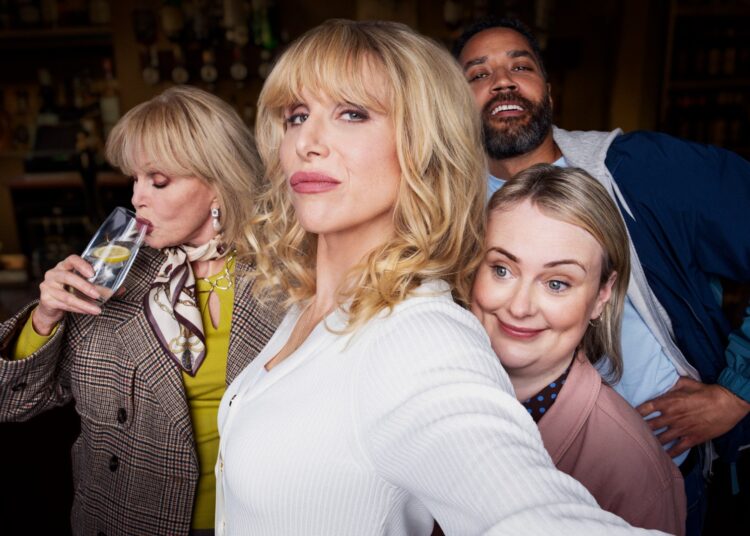 Lucy Punch sobre como é 'alarmantemente fácil' entrar no personagem de Amandaland