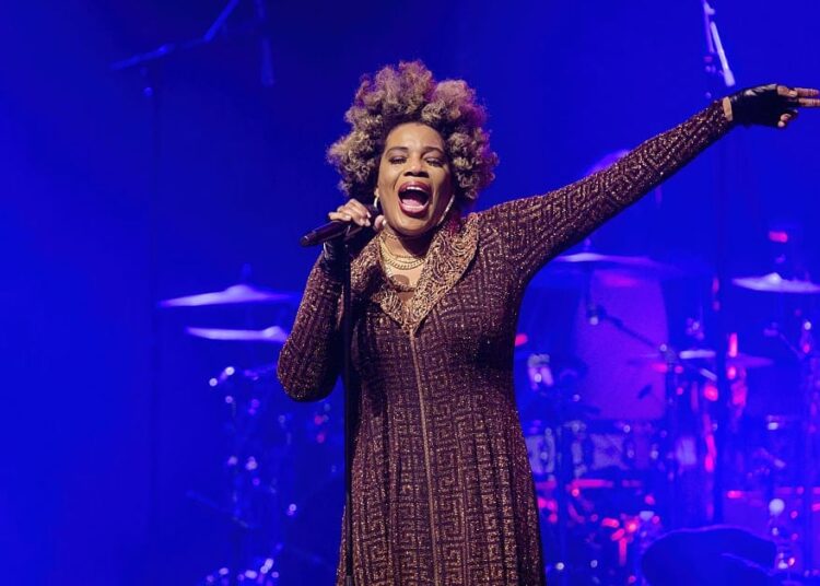 Macy Gray lançará novo álbum ao vivo pela primeira vez na turnê australiana