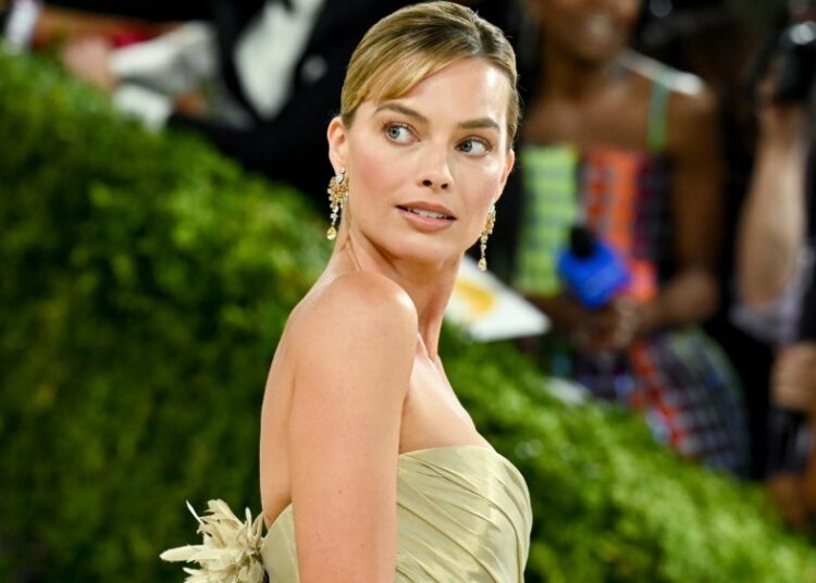 Margot Robbie usa Chanel no Met Gala 2026