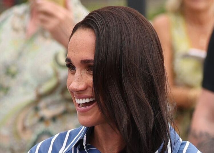 Meghan Markle determinada a se reconciliar com 1 membro da realeza em visita ao Reino Unido | Real | Notícias