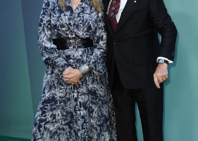 Meryl Streep e Martin Short sentam-se intimamente em um restaurante de Londres em meio a rumores de romance