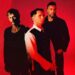 Muse lança nova música grandiosa “Hexagons”