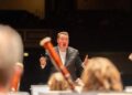 Música ao vivo, artes e eventos comunitários no centro de Youngstown