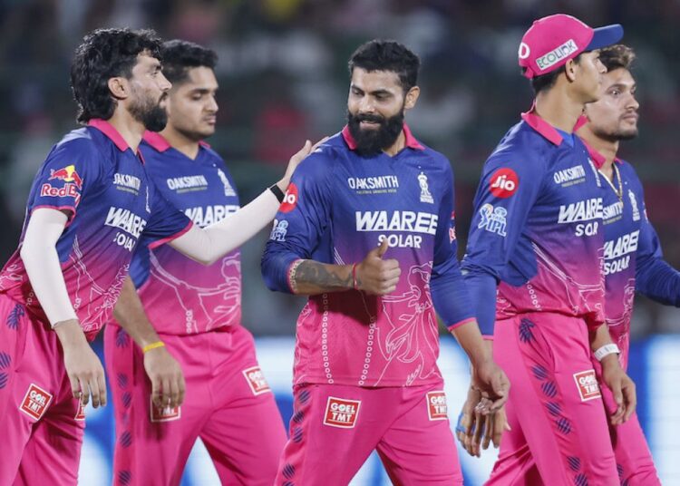 Nova reviravolta na propriedade do Rajasthan Royals quando o empresário indiano Laxmi Mittal adquire a franquia