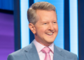 O apresentador de 'Jeopardy' Ken Jennings fez uma rara atualização sobre sua vida familiar