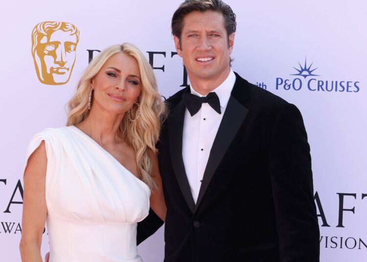 O choque de Tess e Vernon se separou após duas décadas
