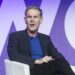 O cofundador da Netflix, Reed Hastings, afirma que o entretenimento será 'menos afetado' à medida que aumentam os temores da IA ​​- 'Gostamos do conflito humano'