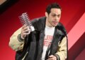O discurso de cinco palavras de Pete Davidson na premiação é um pouco sombrio