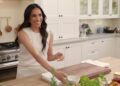 O doce vislumbre de Meghan Markle sobre a vida familiar de Sussex está se tornando viral