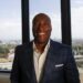 O magnata do entretenimento Byron Allen vai adquirir Buzzfeed e celebridade.land