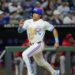 O outfielder do Royals, Isaac Collins, fornece brilho durante o trecho vitorioso