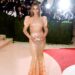 O representante de Beyoncé responde à teoria dos fãs de que a cantora iniciará seu lançamento do 'Ato III' no Met Gala