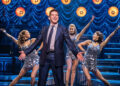 Olivia Holt, de “Cruel Summer”, vai para “Just in Time”, da Broadway, enquanto Isa Briones, de “The Pitt”, sai da produção