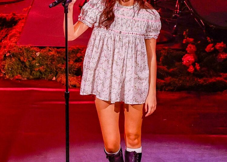 Olivia Rodrigo fala sobre rivalidade com Taylor Swift em raro comentário