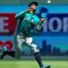Os Mariners deixaram a defesa segurá-los na derrota por 6-8 para o Royals
