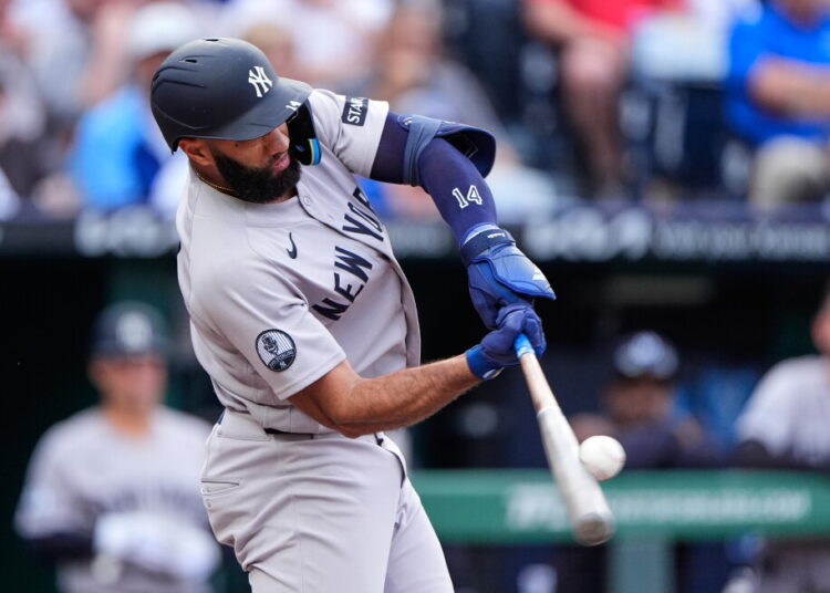 Os Yankees acertaram seis home run, cada titular tem pelo menos 2 rebatidas pela primeira vez na goleada de 15-1 sobre o Royals