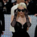 Os looks de celebridades mais irreconhecíveis da história do Met Gala