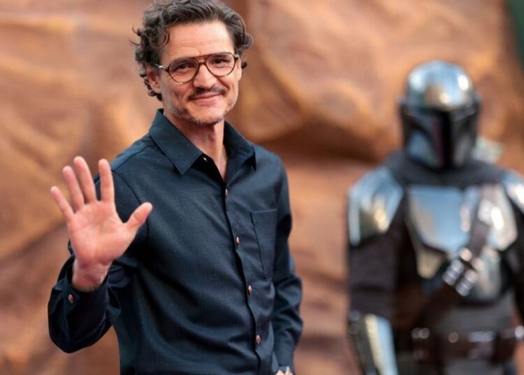 Pedro Pascal acaba de dar aos fãs da Disneylândia a melhor surpresa de Star Wars