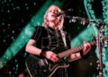 Phoebe Bridgers estreia nova música no primeiro show em três anos